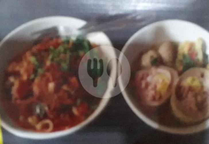 Rudal Bakso: Rasa yang Menggigit Jiwa di Tengah Cilacap